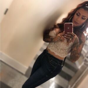 Meet your Posher, Patty